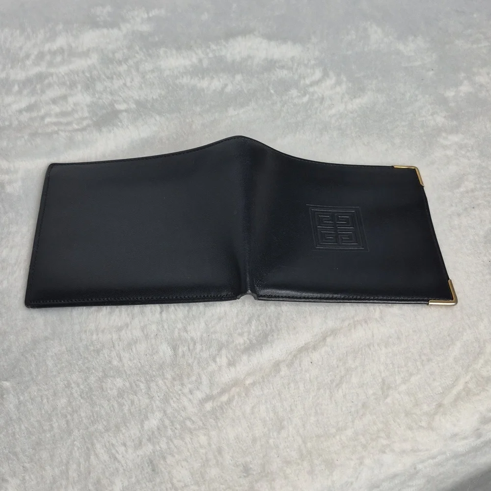 Givenchy nwot men